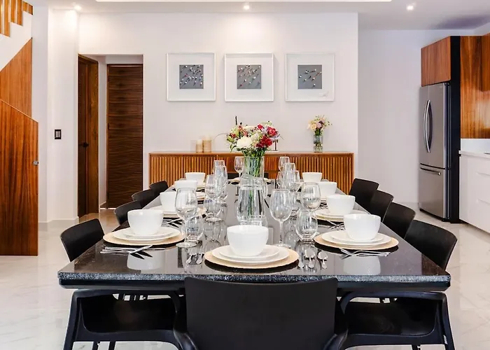 Apartment Stunning Modern With Pool And Access Playa del Carmen