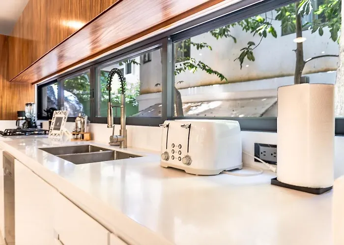 Apartment Stunning Modern With Pool And Access Playa del Carmen